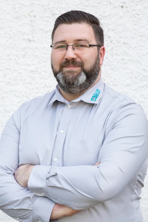 Christopher Berg, Kundenbetreuung und Baustellenleitung